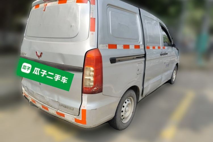 Used Wuling Hongguang V 2019 1.5L Jingqu Edition Sealed-Window Vehicle China VI LAR Rear Right 45 Deg