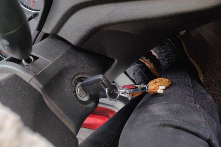 Used Wuling Hongguang V 2019 1.5L Jingqu Version China VI LAR Vehicle Key