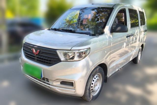 Used Wuling Hongguang V 2019 1.5L Jingqu Version China VI LAR