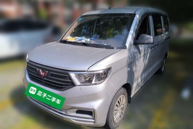 Used Wuling Hongguang V 2019 1.5L Jingqu Version China VI LAR