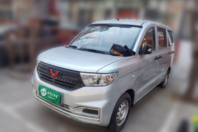 Used Wuling Hongguang V 2019 1.5L Base Version China VI LAR