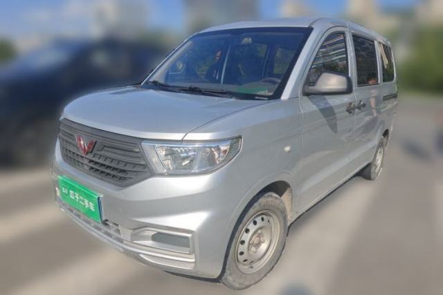 Wuling Hongguang V 2019 1.5L Jingqu Version China VI LAR usata