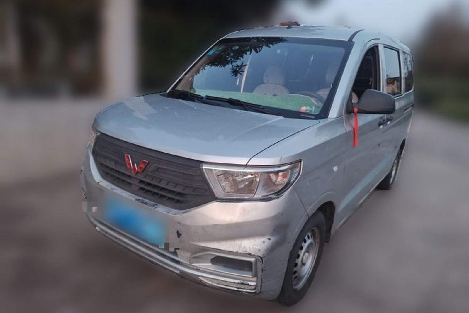 Фото Wuling с площадки
