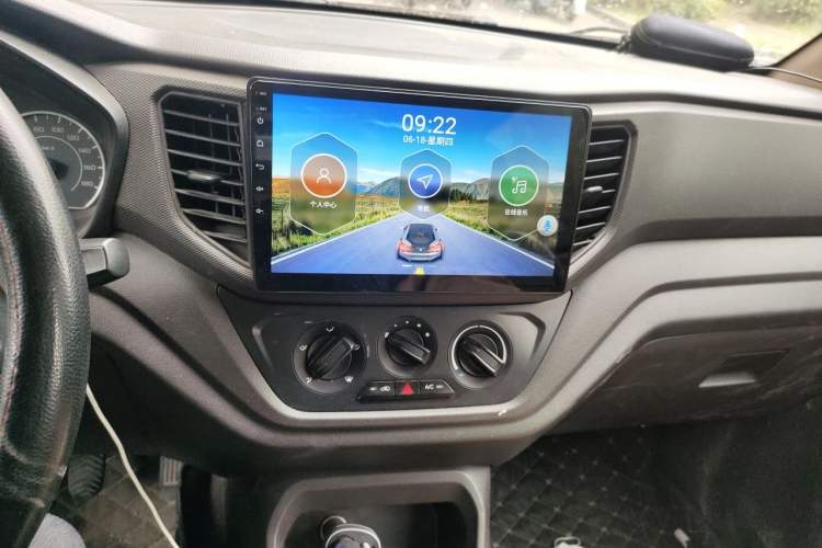 Used Wuling Hongguang V 2019 1.5L Jingqu Version China VI LAR Audio And AC Panel