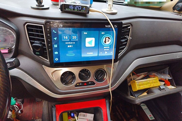 Used Wuling Hongguang V 2019 1.5L Jingqu Edition Sealed-Window Vehicle China VI LAR Audio And AC Panel