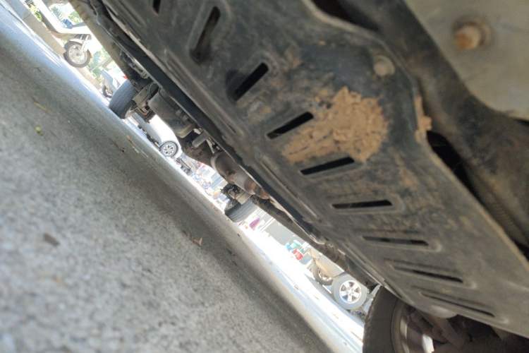 Used Wuling Hongguang V 2019 1.5L Standard Version L2B Chassis Front