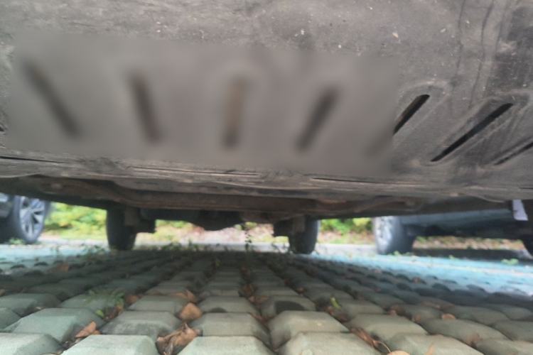 Used Wuling Hongguang V 2019 1.5L Enjoyment Version China VI LAR Chassis Front
