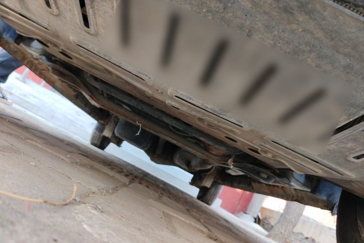 Used Wuling Hongguang V 2019 1.5L Base Version China VI LAR Chassis Front