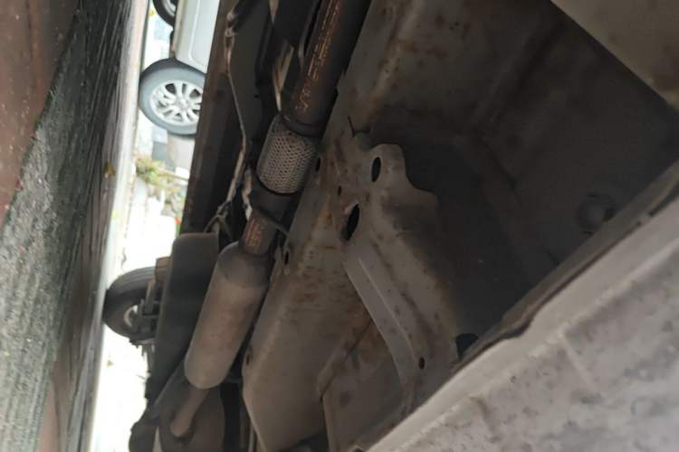 Used Wuling Hongguang V 2019 1.5L Jingqu Version China VI LAR Chassis Front Left