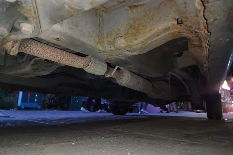 Used Wuling Hongguang V 2019 1.5L Jingqu Edition Sealed-Window Vehicle China VI LAR Chassis Front Left