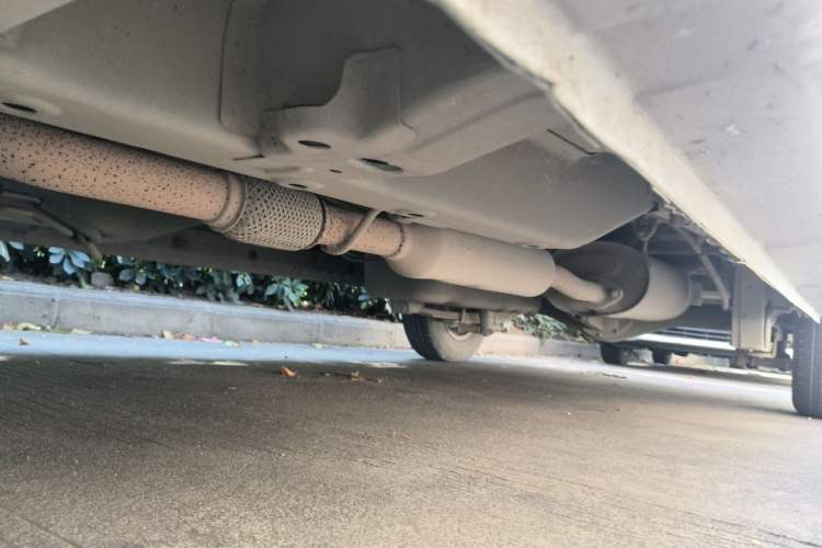 Used Wuling Hongguang V 2019 1.5L Standard Version L2B Chassis Front Left
