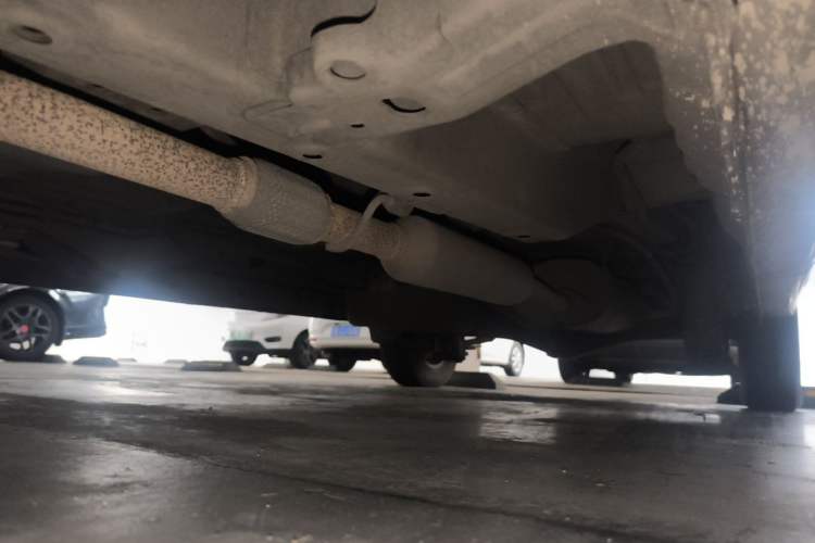 Used Wuling Hongguang V 2019 1.5L Enjoyment Version L2B Chassis Front Left