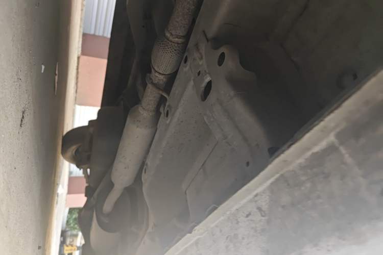 Used Wuling Hongguang V 2019 1.5L Jingqu Edition Sealed-Window Vehicle China VI LAR Chassis Front Left