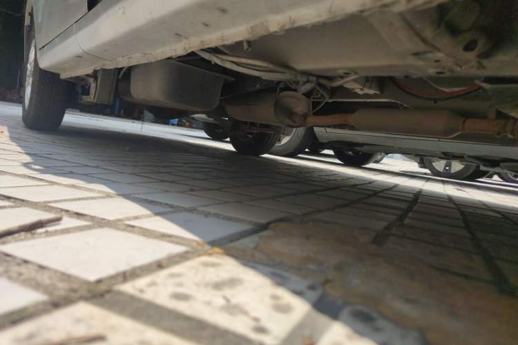 Used Wuling Hongguang V 2019 1.5L Standard Version China VI LAR Chassis Front Right