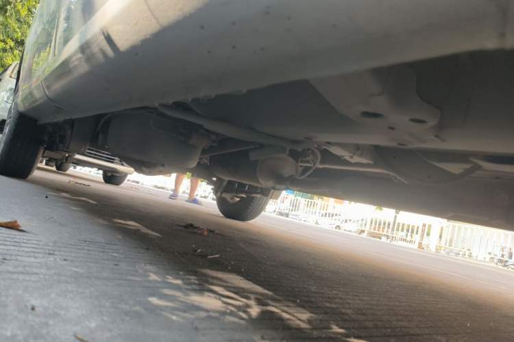 Used Wuling Hongguang V 2019 1.5L Standard Version L2B Chassis Front Right