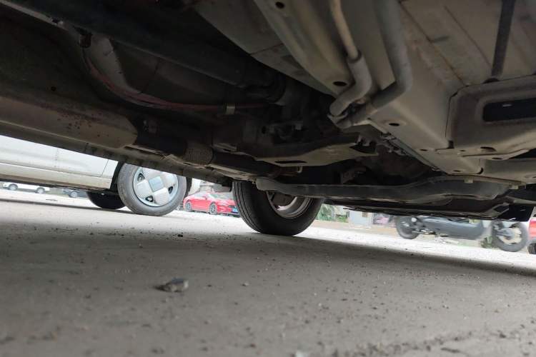 Used Wuling Hongguang V 2019 1.5L Enjoyment Version China VI LAR Chassis Front Right