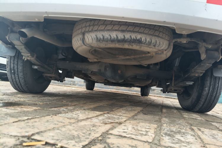 Used Wuling Hongguang V 2019 1.5L Jingqu Edition Sealed-Window Vehicle China VI LAR Chassis Rear
