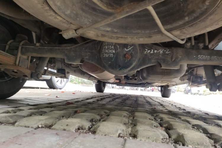 Used Wuling Hongguang V 2019 1.5L Jingqu Version China VI LAR Chassis Rear