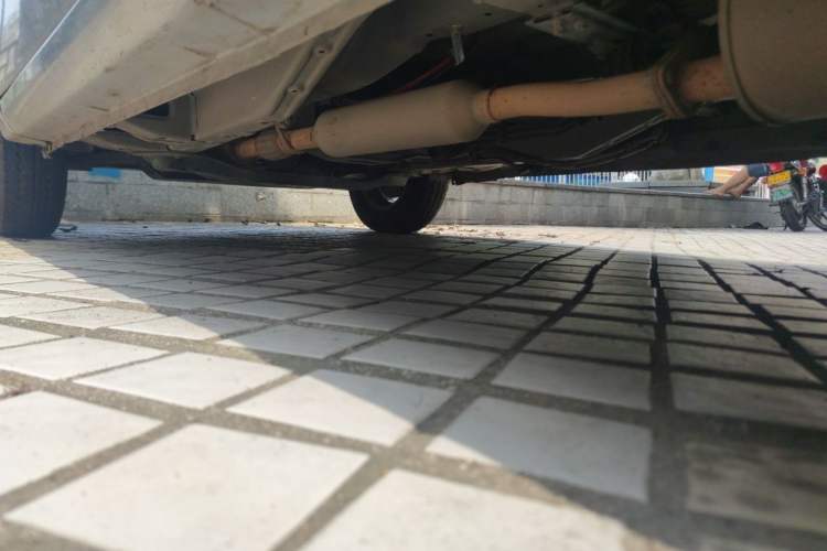 Used Wuling Hongguang V 2019 1.5L Standard Version China VI LAR Chassis Rear Left