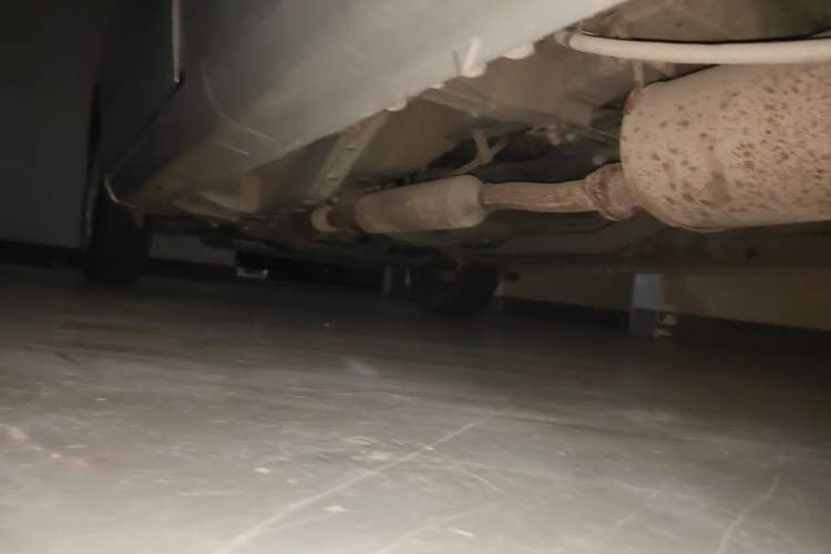Used Wuling Hongguang V 2019 1.5L Jingqu Version China VI LAR Chassis Rear Left