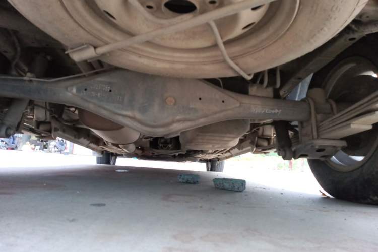 Used Wuling Hongguang V 2019 1.5L Enjoyment Version China VI LAR Chassis Rear Left