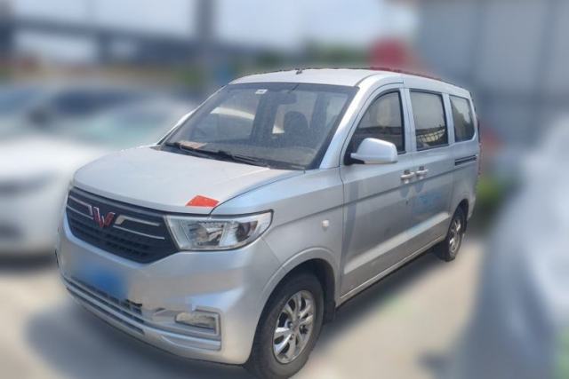Used Wuling Hongguang V 2019 1.5L Standard Version L2B