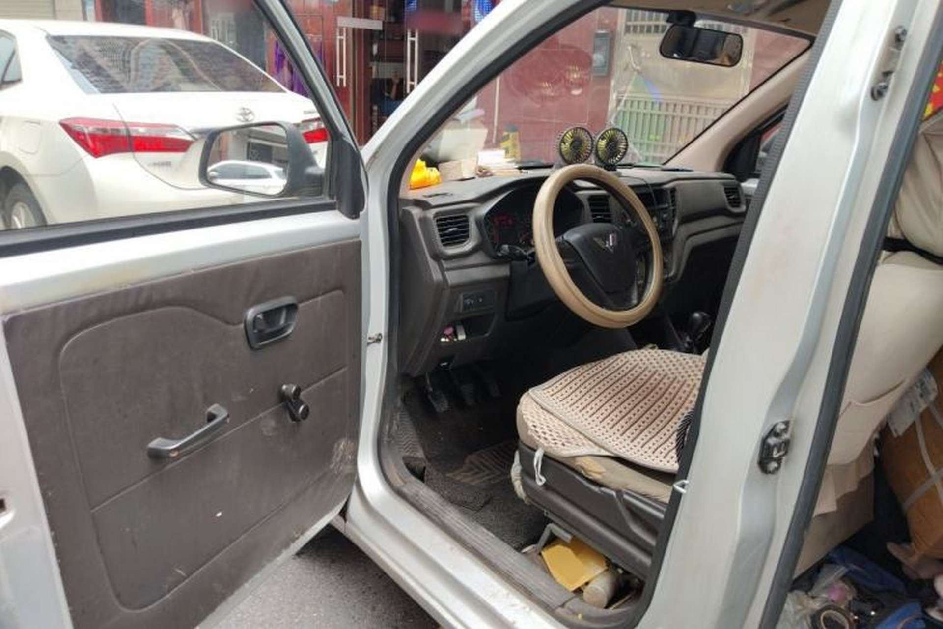 Used Wuling Hongguang V 2019 1.5L Base Version China VI LAR Driver Seat