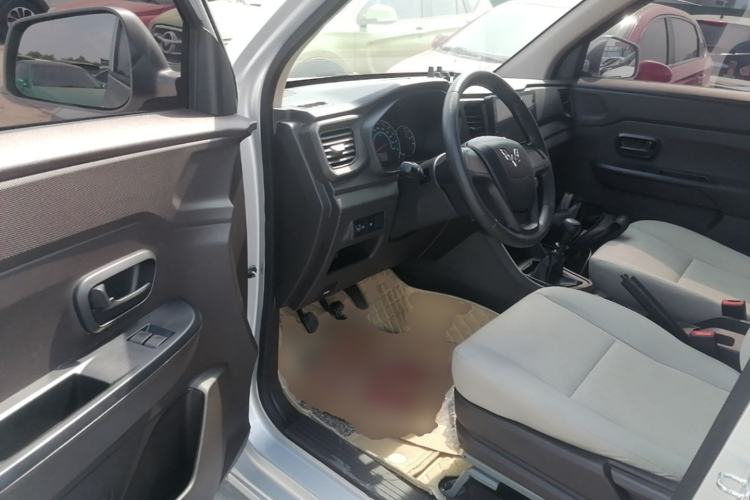 Used Wuling Hongguang V 2019 1.5L Enjoyment Version China VI LAR Driver Seat