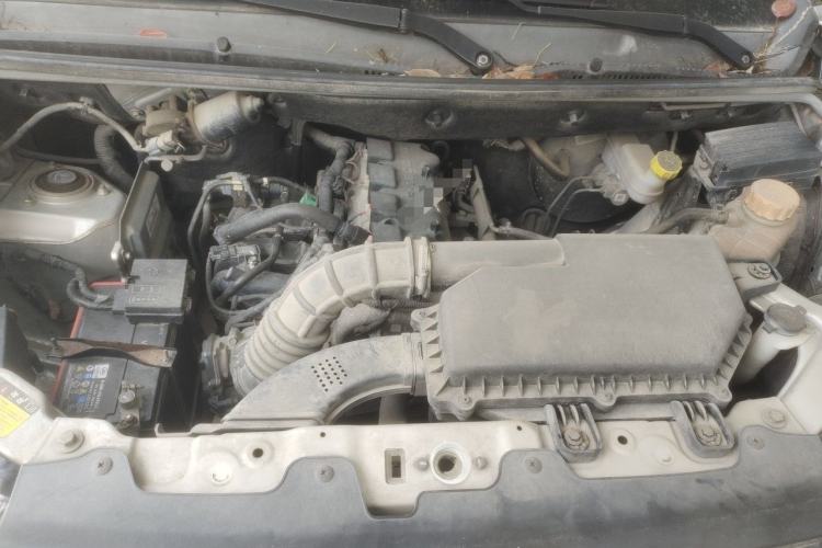 Used Wuling Hongguang V 2019 1.5L Enjoyment Version China VI LAR Engine Bay
