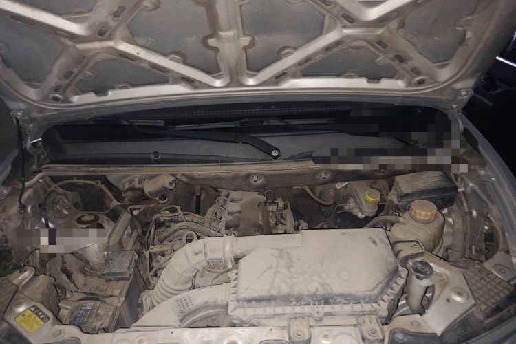 Used Wuling Hongguang V 2019 1.5L Jingqu Version China VI LAR Engine Bay