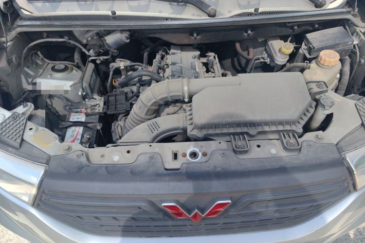 Used Wuling Hongguang V 2019 1.5L Jingqu Version China VI LAR Engine Bay