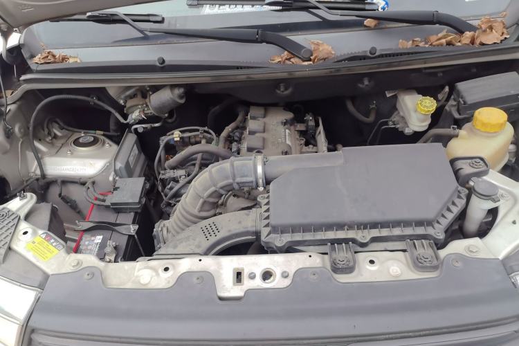 Used Wuling Hongguang V 2019 1.5L Jingqu Version China VI LAR Engine Bay