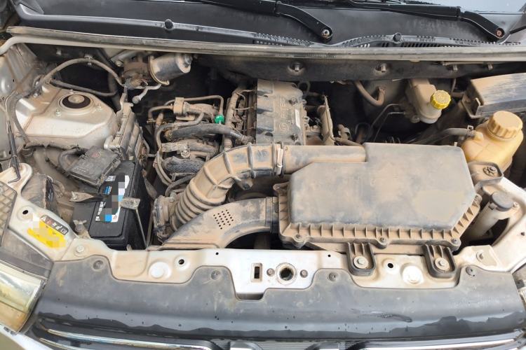 Used Wuling Hongguang V 2019 1.5L Enjoyment Version L2B Engine Bay