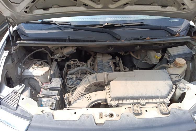 Used Wuling Hongguang V 2019 1.5L Enjoyment Version China VI LAR Engine Bay