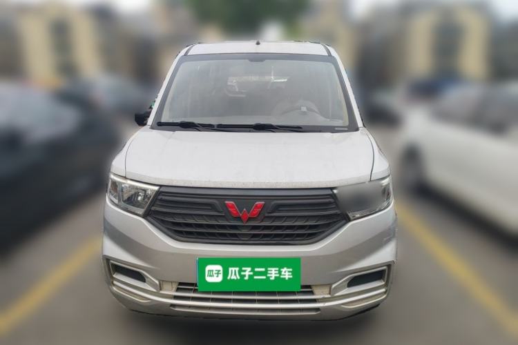 Used Wuling Hongguang V 2019 1.5L Jingqu Version L2B Exterior 1