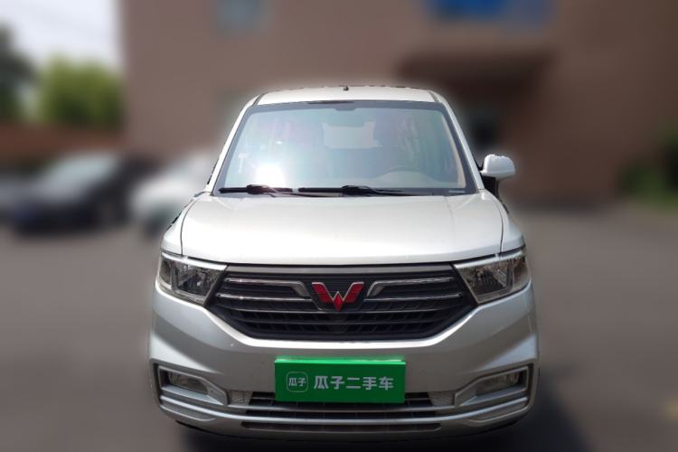 Used Wuling Hongguang V 2019 1.5L Standard Version China VI LAR Exterior 1