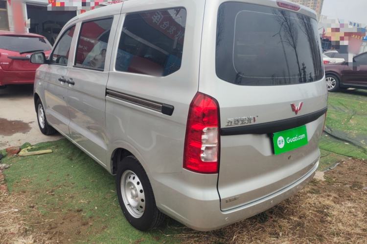 Used Wuling Hongguang V 2019 1.5L Base Version China VI LAR Exterior 2