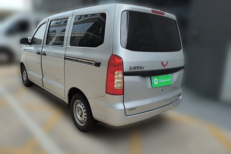 Used Wuling Hongguang V 2019 1.5L Jingqu Version China VI LAR Exterior 3