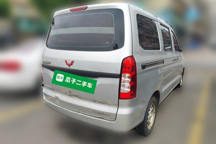 Used Wuling Hongguang V 2019 1.5L Jingqu Version L2B Exterior 5