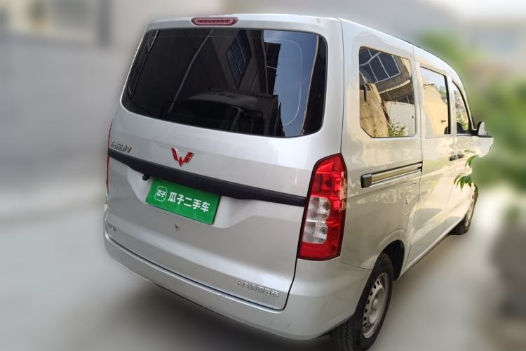 Used Wuling Hongguang V 2019 1.5L Base Version China VI LAR Exterior 5