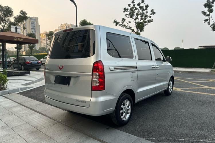 Used Wuling Hongguang V 2019 1.5L Enjoyment Version China VI LAR Exterior 6
