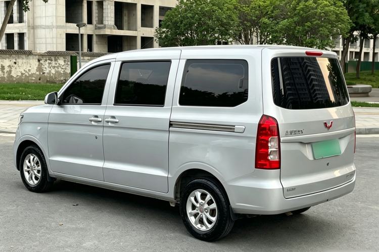 Used Wuling Hongguang V 2019 1.5L Enjoyment Version China VI LAR Exterior 6