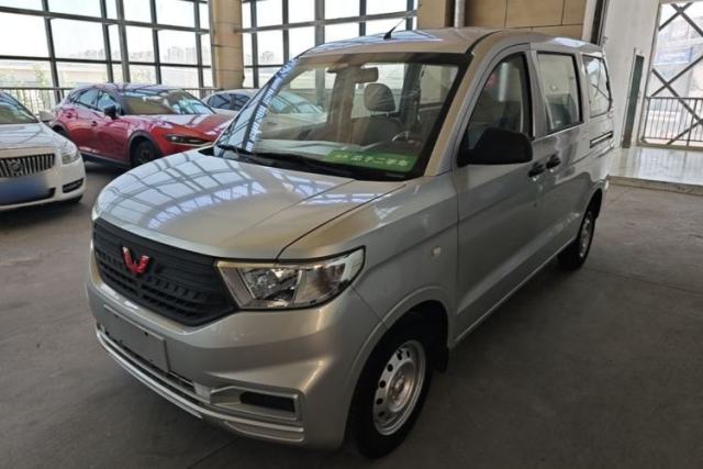 Used Wuling Hongguang V 2019 1.5L Base Version China VI LAR