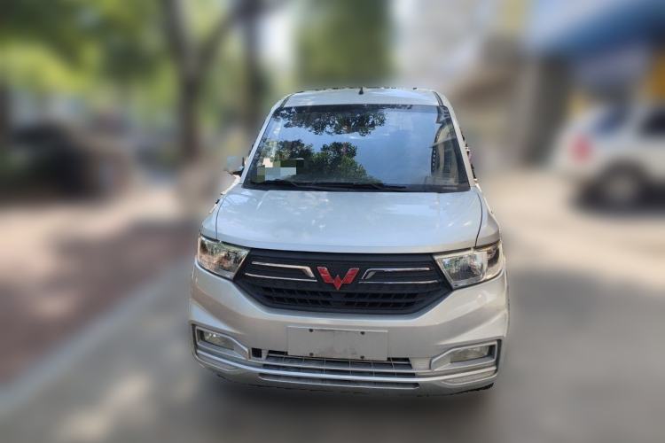 Used Wuling Hongguang V 2019 1.5L Standard Version L2B Front