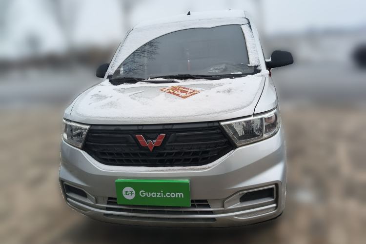 Used Wuling Hongguang V 2019 1.5L Jingqu Edition Sealed-Window Vehicle China VI LAR Front