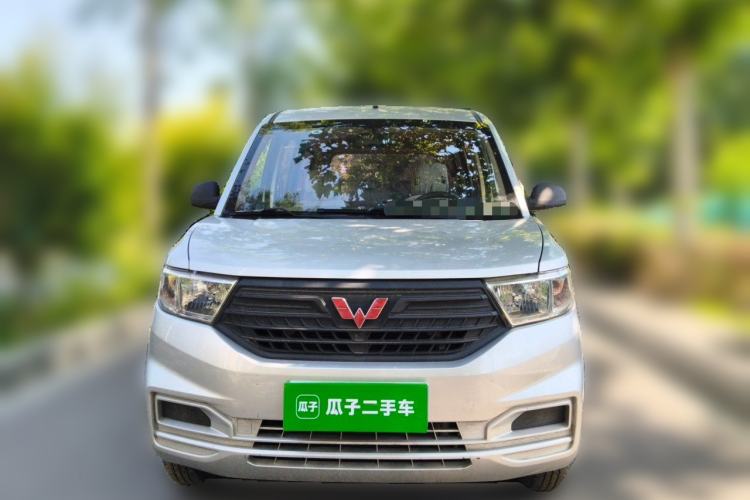 Used Wuling Hongguang V 2019 1.5L Jingqu Version China VI LAR Front