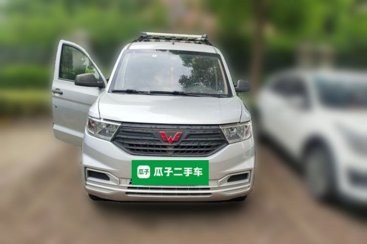 Used Wuling Hongguang V 2019 1.5L Jingqu Version China VI LAR Front