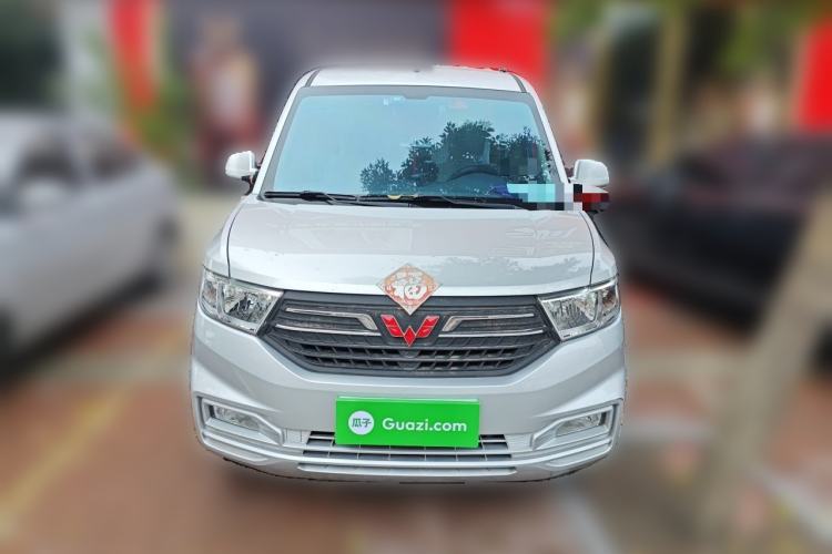 Used Wuling Hongguang V 2019 1.5L Jingqu Version China VI LAR Front