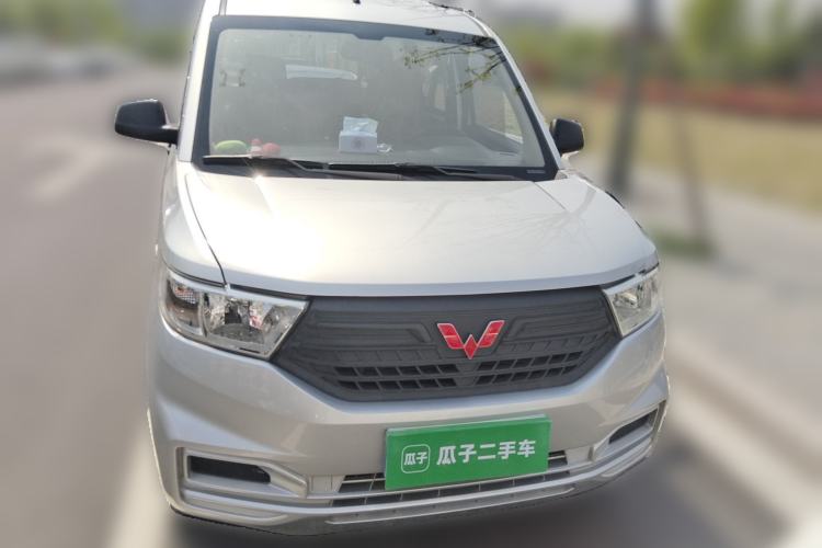 Used Wuling Hongguang V 2019 1.5L Jingqu Version China VI LAR Front