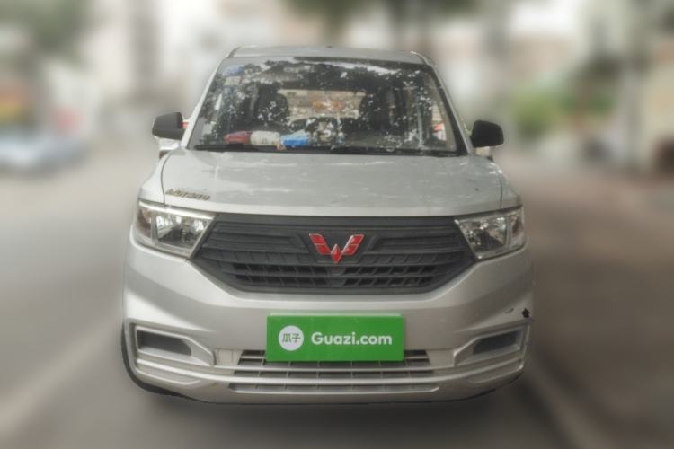 Used Wuling Hongguang V 2019 1.5L Enjoyment Version China VI LAR Front
